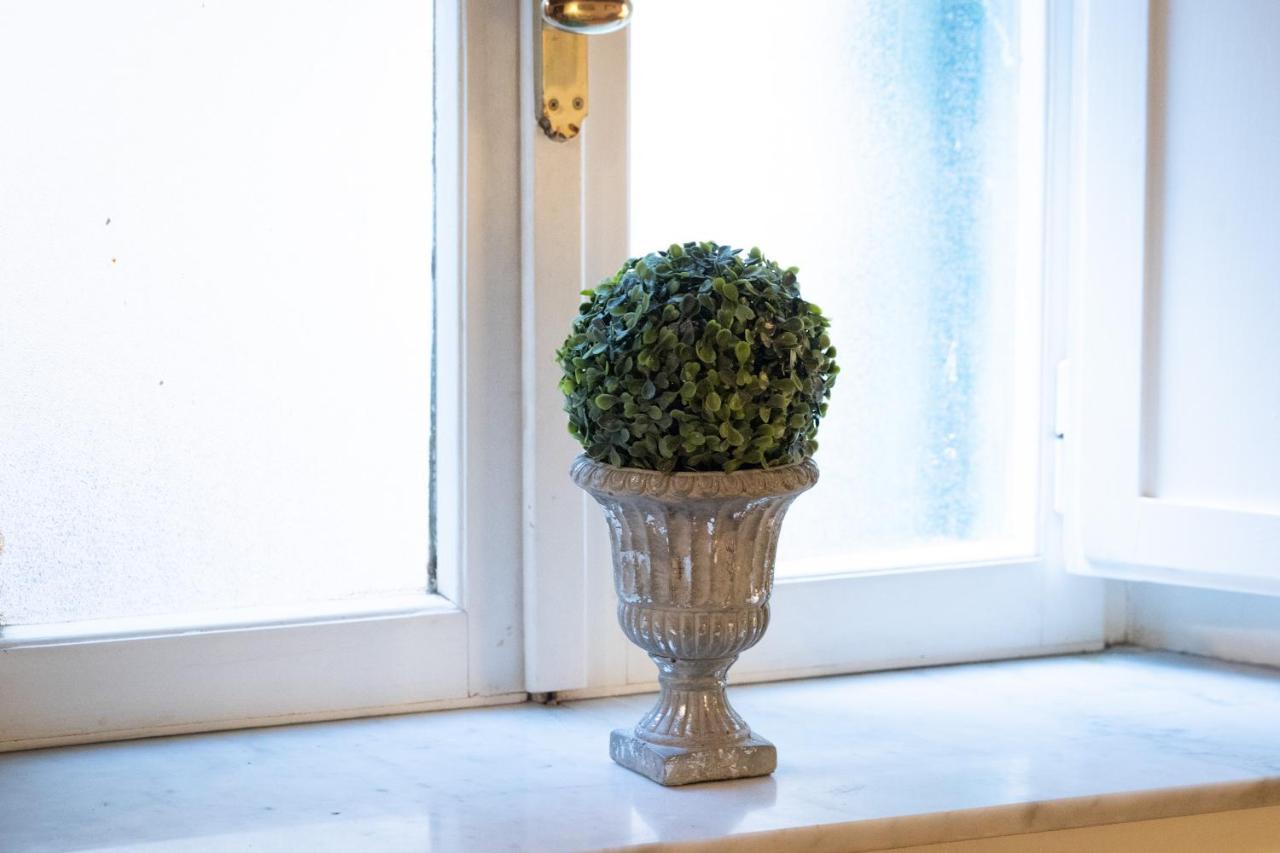 Romantica Studio-Rental In Rom Exteriör bild
